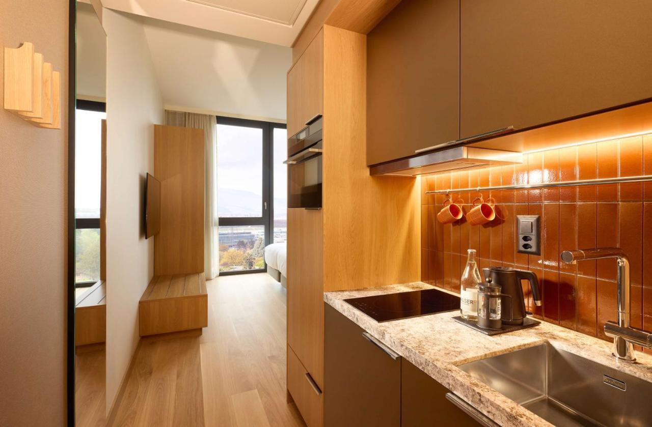 Adina Apartment Hotel Geneva Vernier Екстер'єр фото
